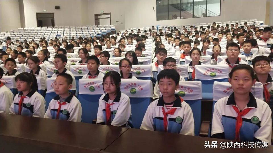 书香学校读书月活动,第三届书香校园读书月活动