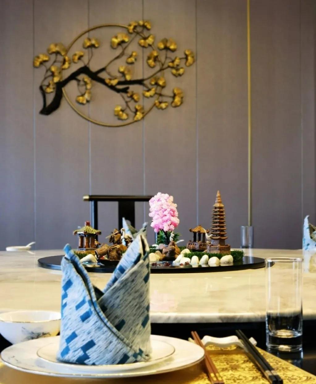 餐饮服务员招聘视频,重庆江北区餐饮招聘服务员