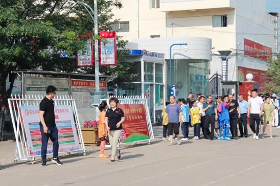 中国初中足球联赛开赛,实达中学足球比赛