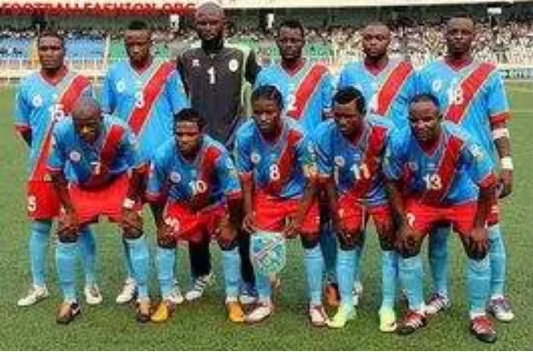 足坛十大身高最高球员,世界顶级足球球员身高