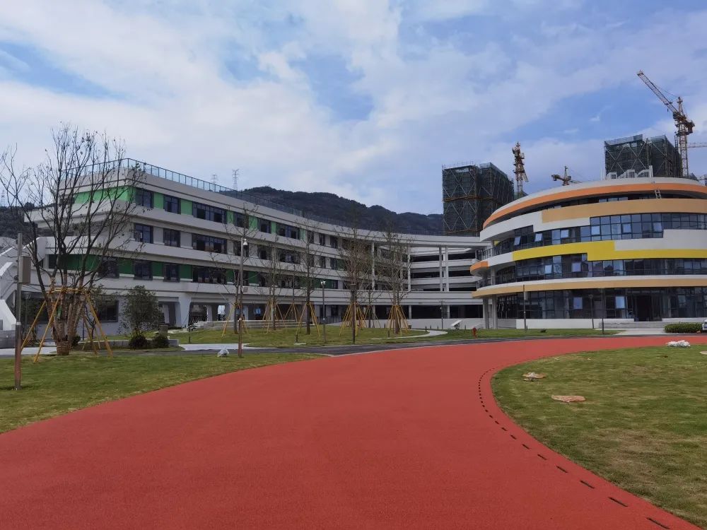 龙湾知名小学分校,投资3亿元的小学