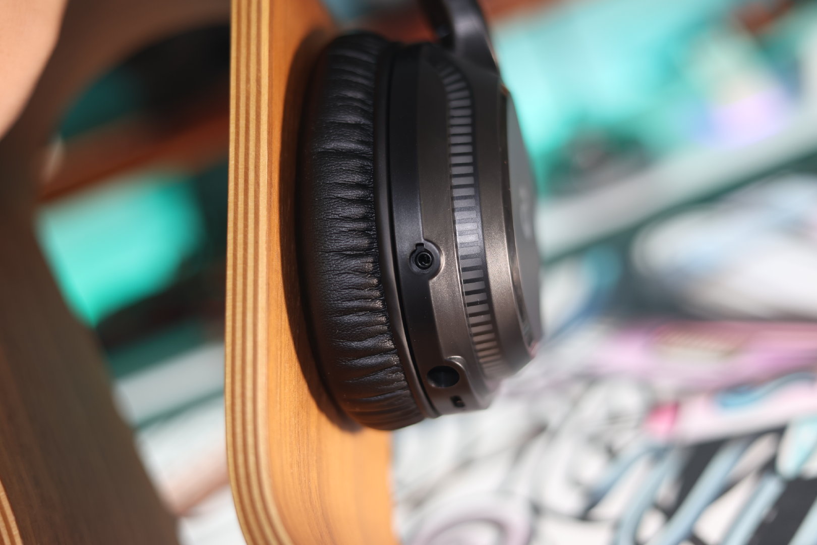 达尔优a710耳机需要驱动吗,达尔优a710耳机红色灯