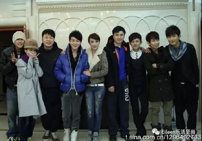 曾被劝整容，坚守姐弟恋，36亿喜剧女王马丽逆流而上自有精彩