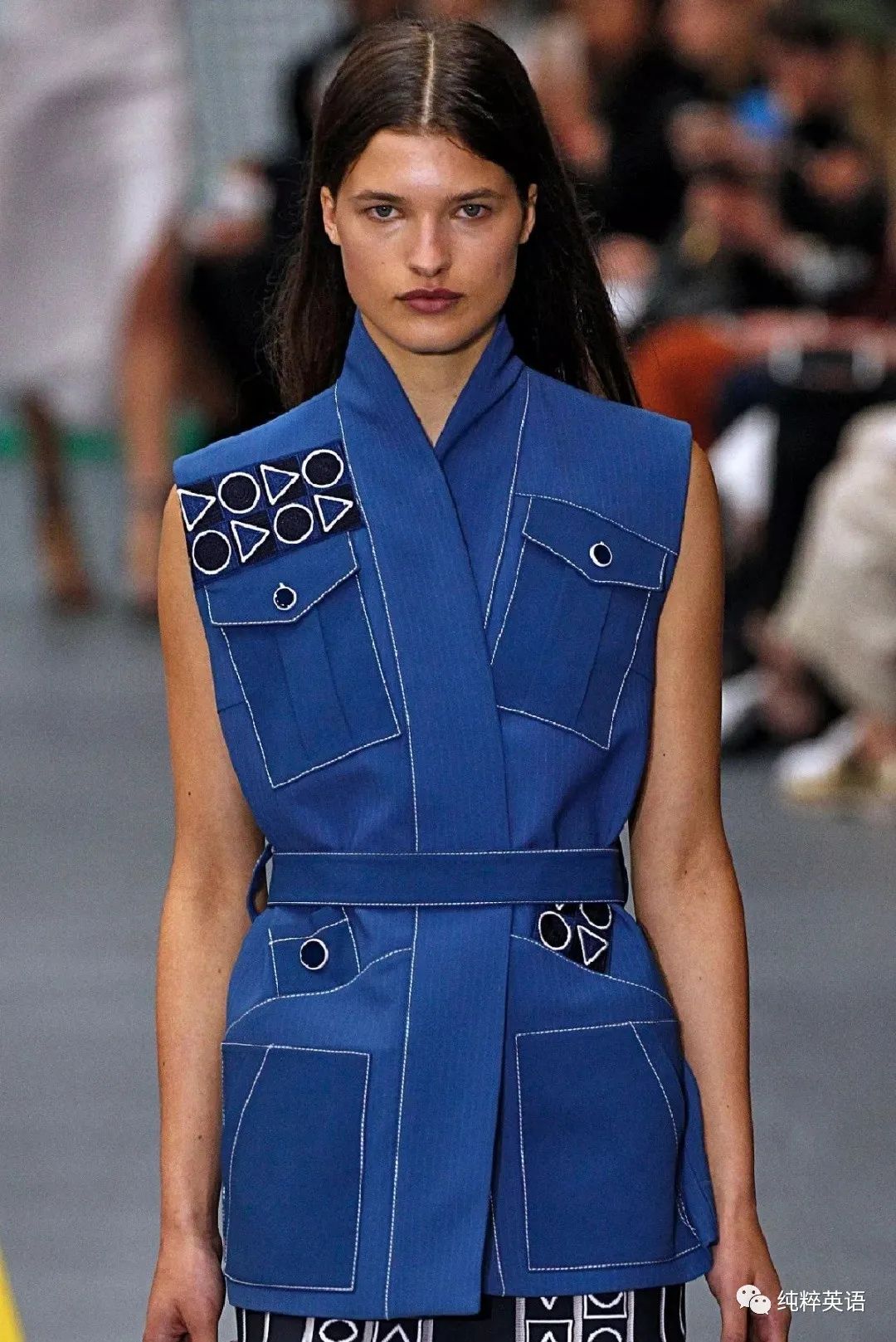 为什么衣服要设计假口袋,为什么衣服有口袋却要缝上