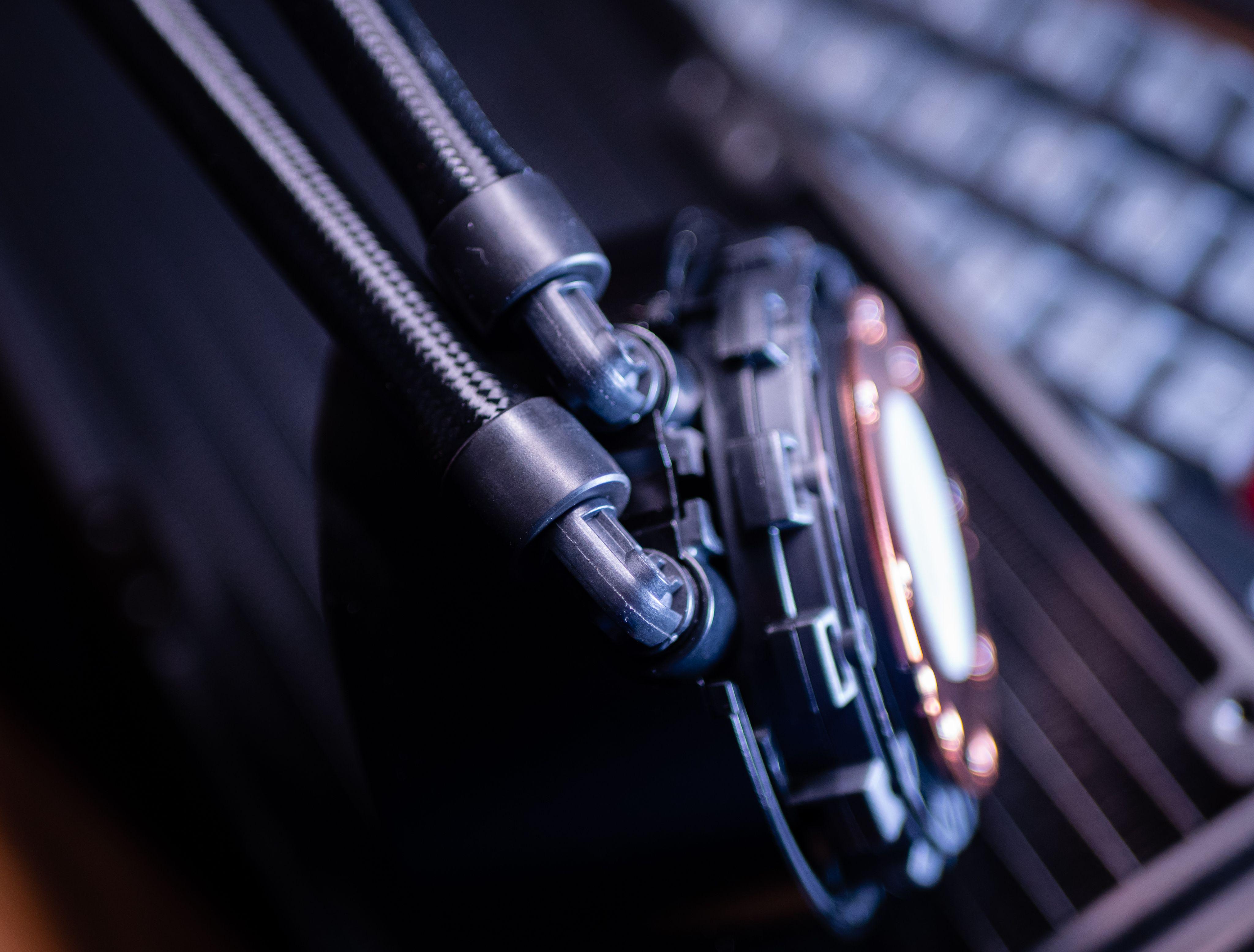 带有屏幕的水冷散热器,一体水冷散热器扫盲