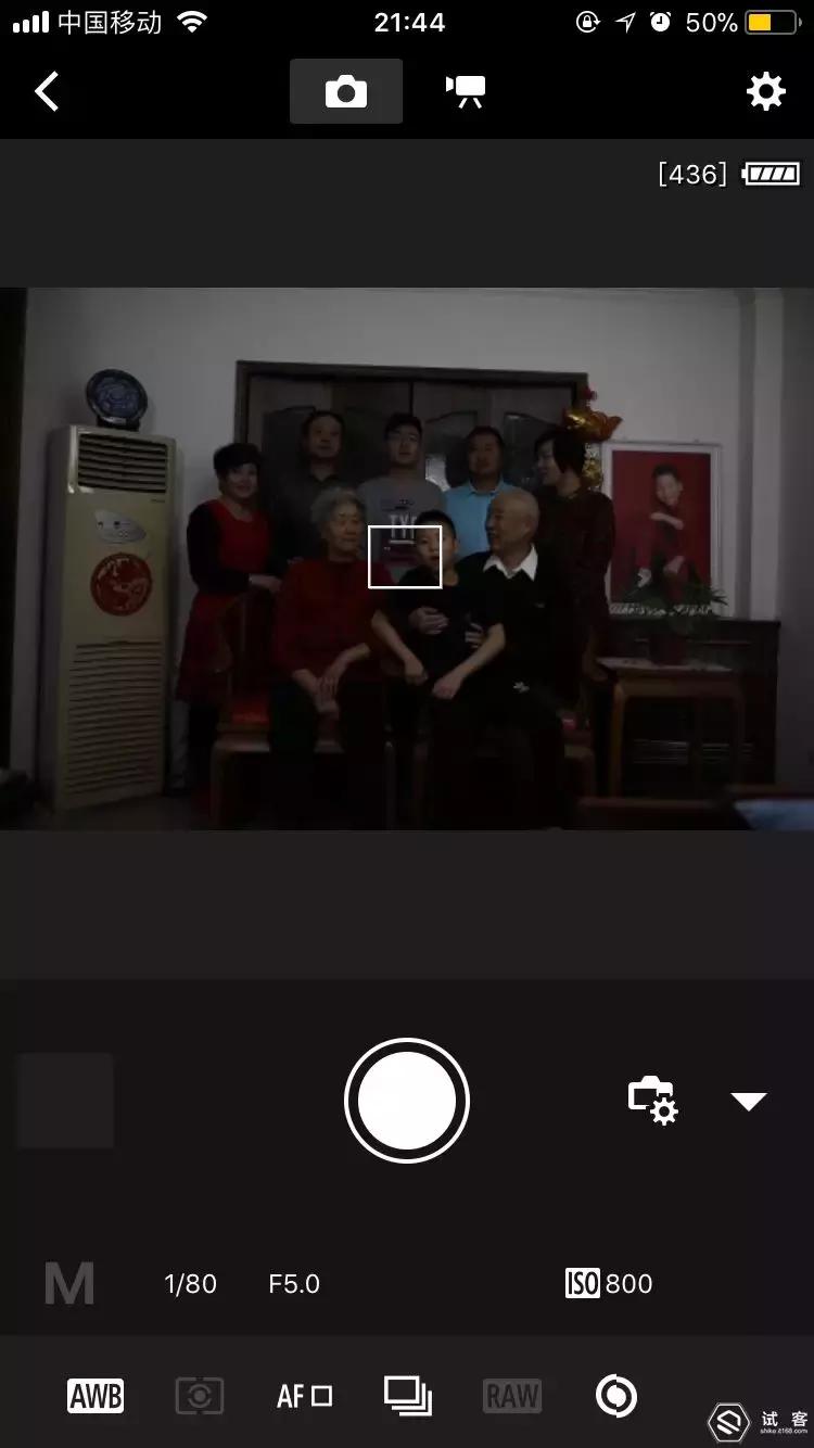 一家五口新春全家福拍照姿势大全,横向新春全家福照片模板直接套用