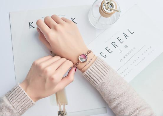 聚利时轻奢小众手表,聚利时网红手表女士2022新款