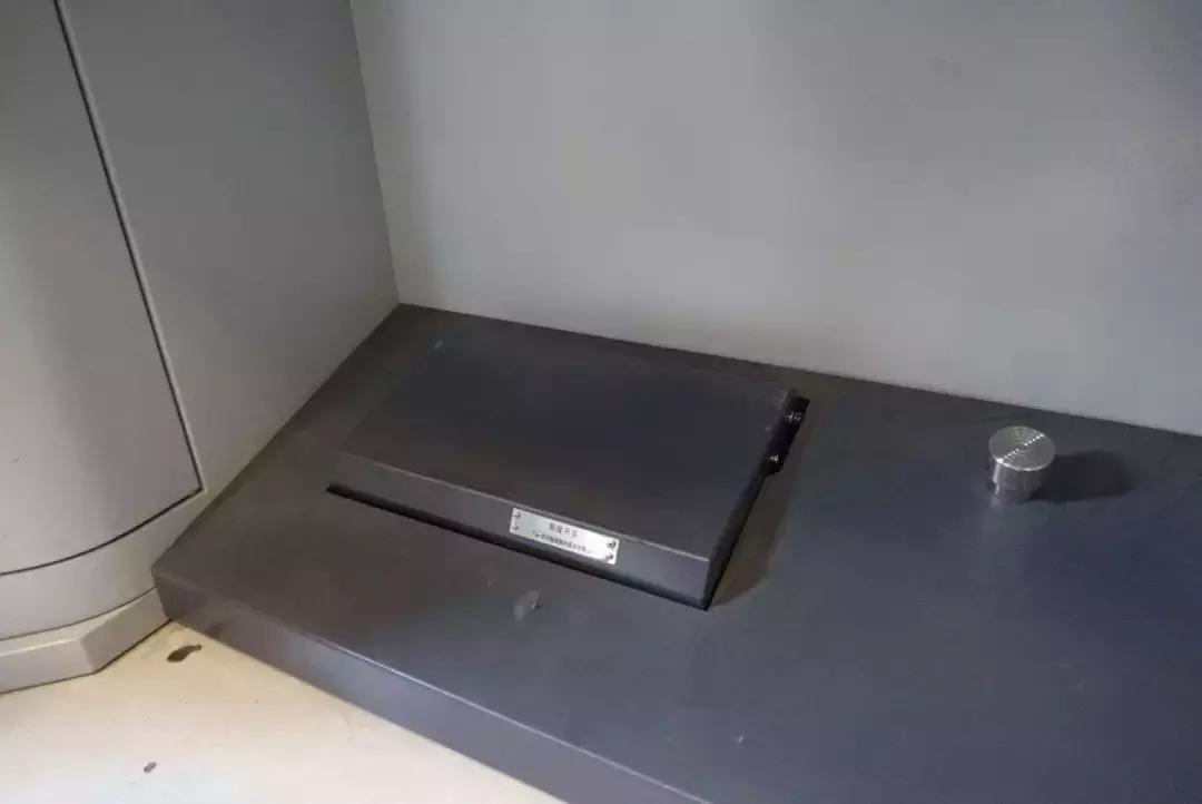 他手握7本火车驾照，却拿不到小客车驾照？因为……