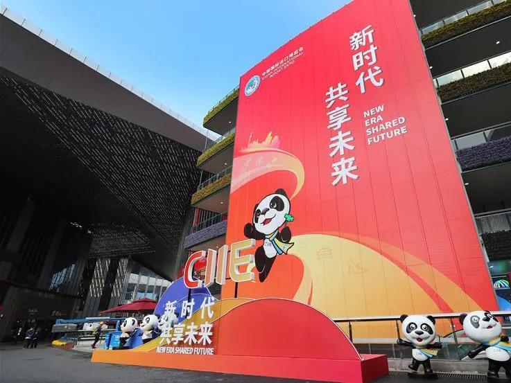 看直播解锁才艺,看直播开宝箱打卡挣金币