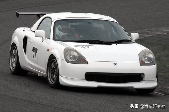 ae86的卡罗拉为什么是后驱,头文字d原车重现这才是真正的ae86