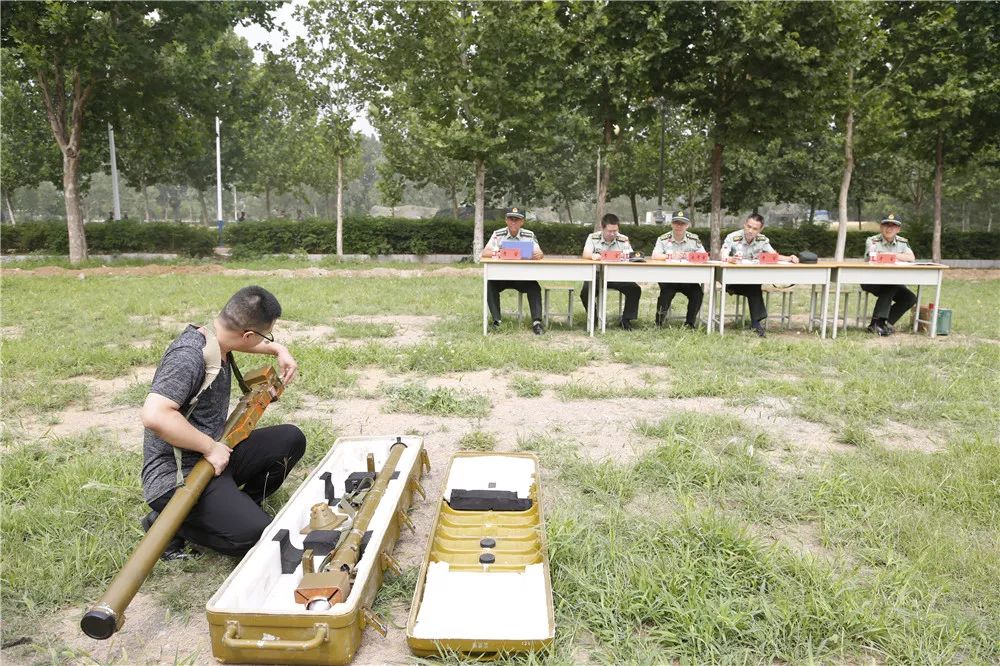 把好文职人员录入的“最后一道关口”