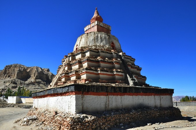 雄踞阿里高原七百年，苍凉到极致的后藏秘境，消失的古格王朝