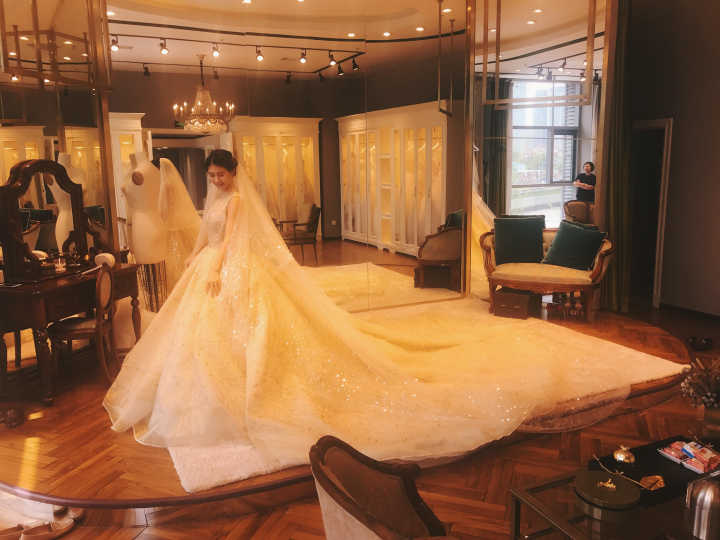 产后一年136斤,产后一星期体重