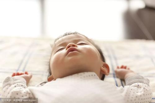 孩子落枕怎么办最有效的方法,落枕了怎么办小孩