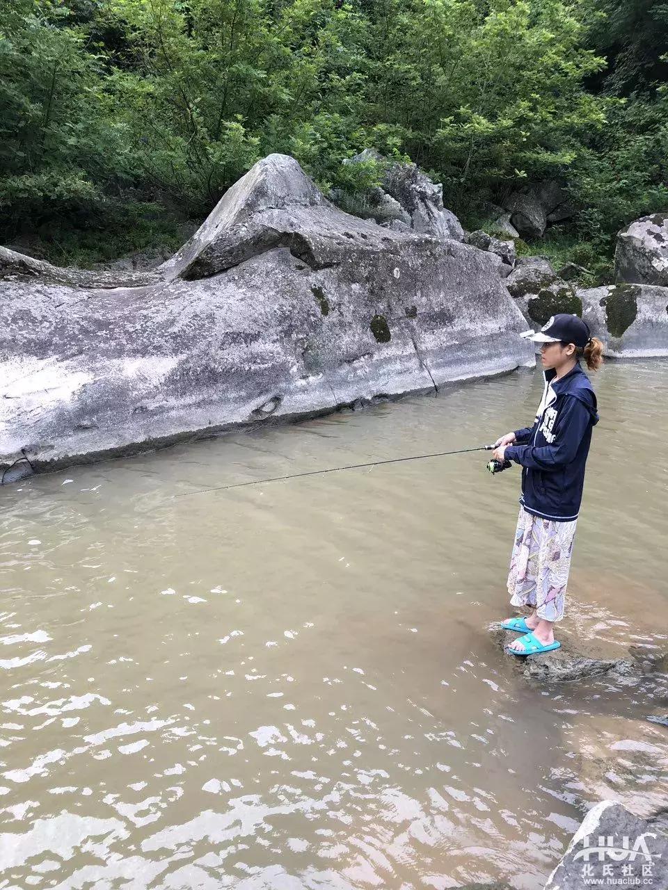 空钩钓上来鱼有什么寓意,路亚空钩上鱼