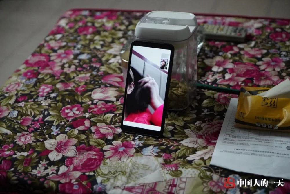 发烧37.9度，我从武汉回家过年，被爸妈关了一个月