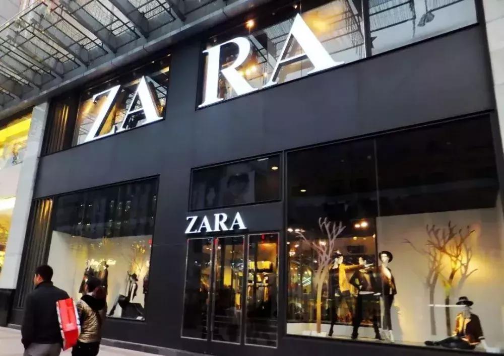 拉夏贝尔怎么没门店了,拉夏贝尔关店