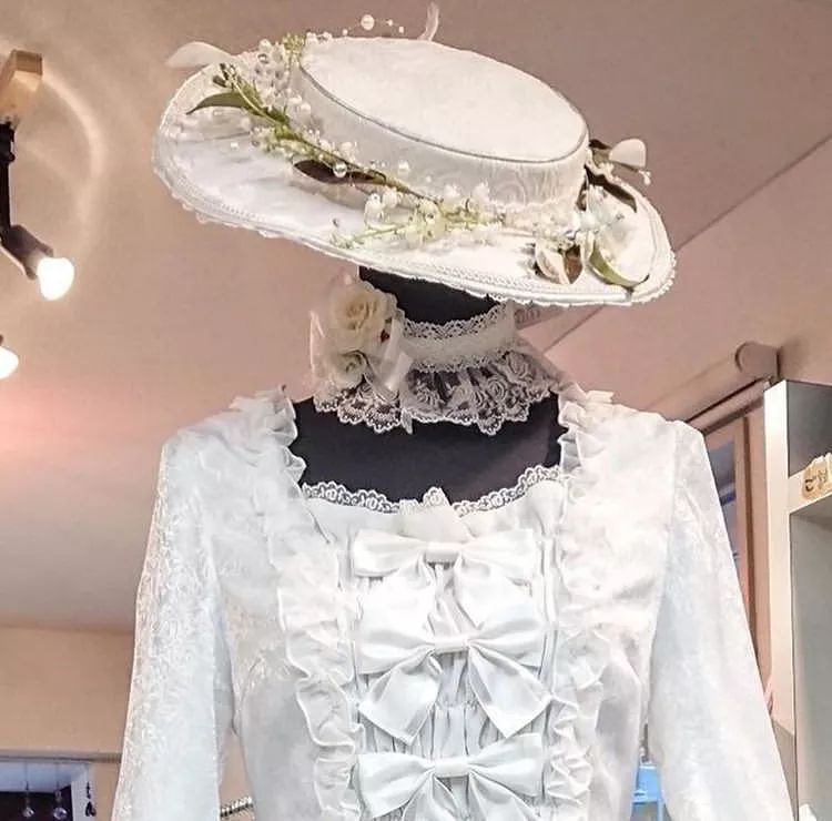 别做梦了，白菜价买古典洛丽塔裙不存在的！