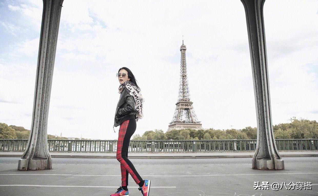 莫文蔚红色连衣裤图片,莫文蔚穿什么裤