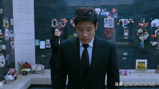 李秉宪崔岷植所有作品,看见恶魔崔岷植被打