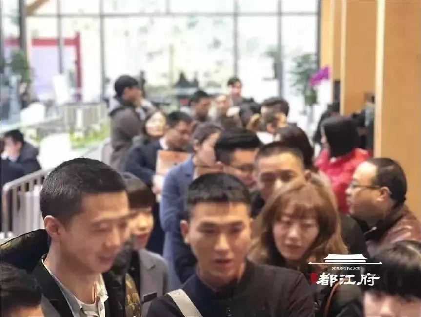 听说房价要跌不知道是不是真的,都江堰为啥房价那么贵