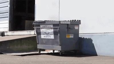 为啥加油站月薪两千还没人辞职,加油站上班工作强度大吗累吗