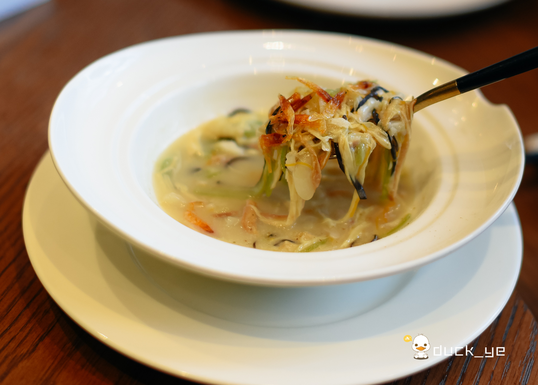 厦门这家新派港式茶餐厅不简单,厦门这家餐厅一碗面煮了八年