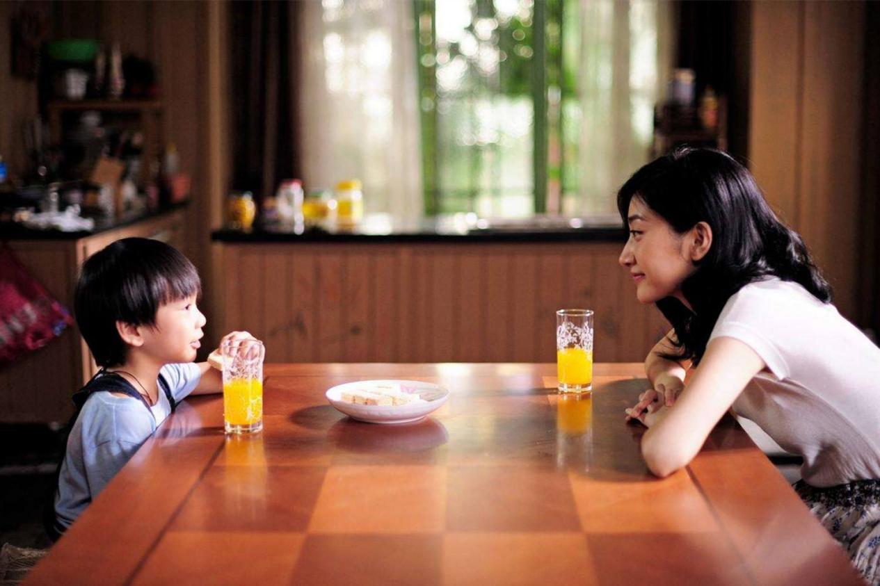 孩子有负面情绪该怎样回应,家长面对孩子的负面情绪如何处理