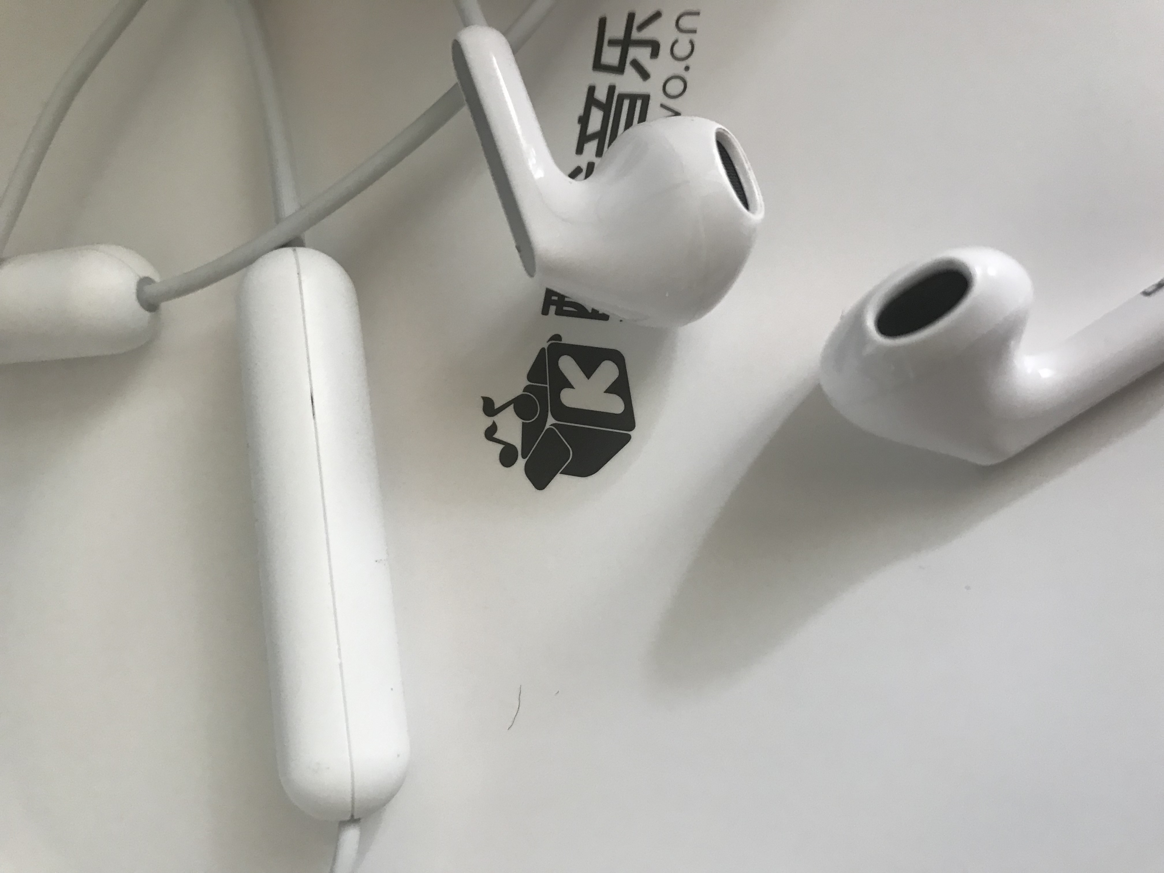 酷我k3半入耳耳机,酷我k3蓝牙耳机用的什么芯片