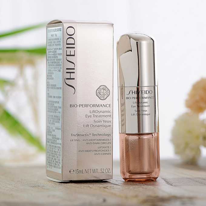 熬夜必备眼部护肤品,淡化黑眼圈熬夜眼霜推荐