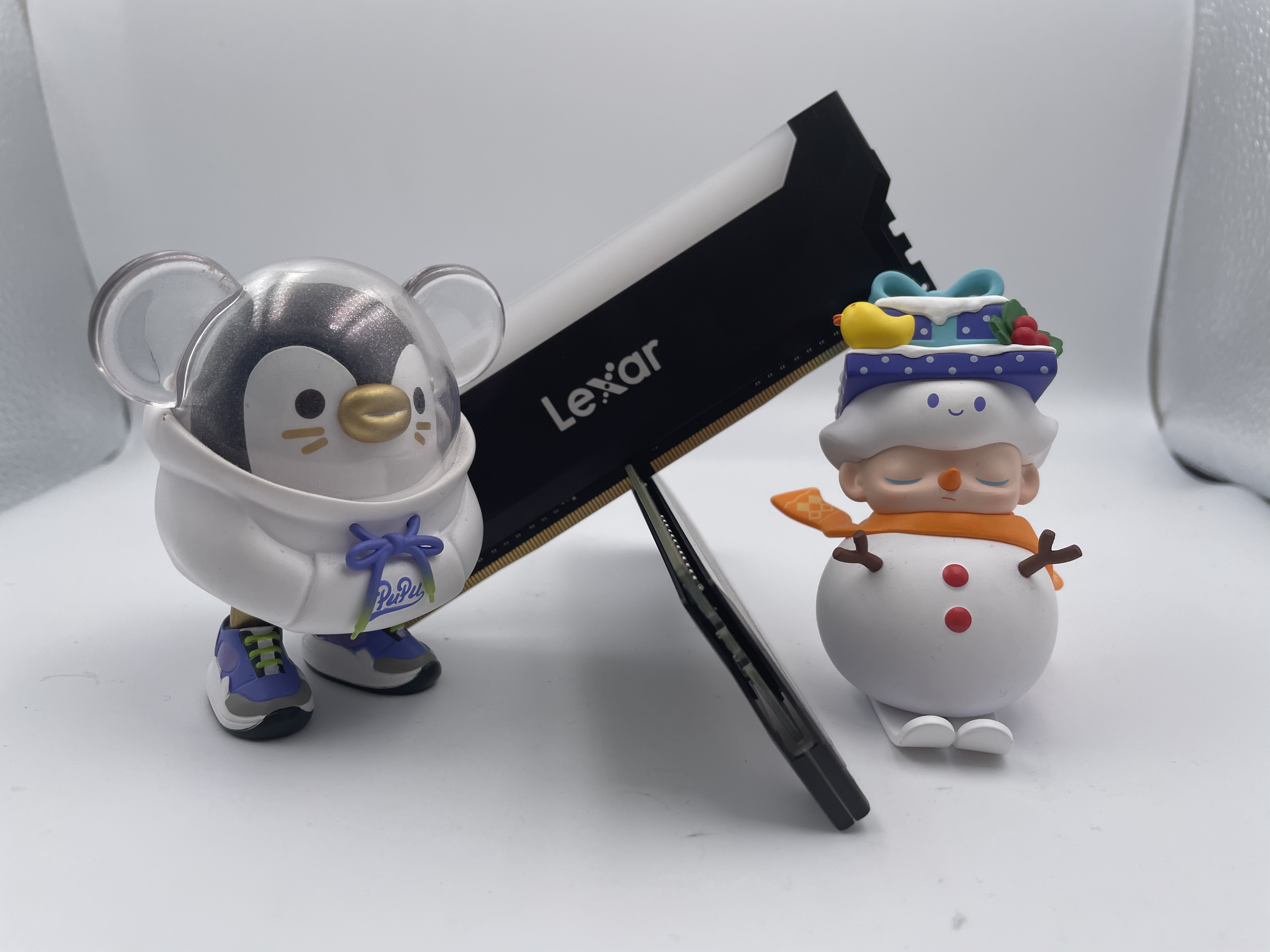 雷克沙3200内存条可以超频到多少,海盗船芝奇金士顿