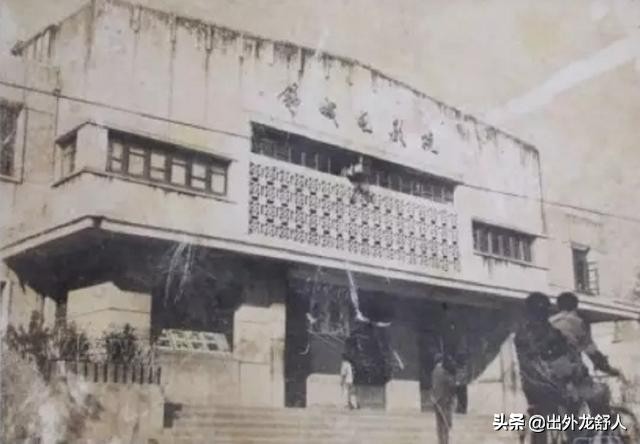 安徽舒城：建国七十周年特别奉献，亲历者讲述三克舒城县城！