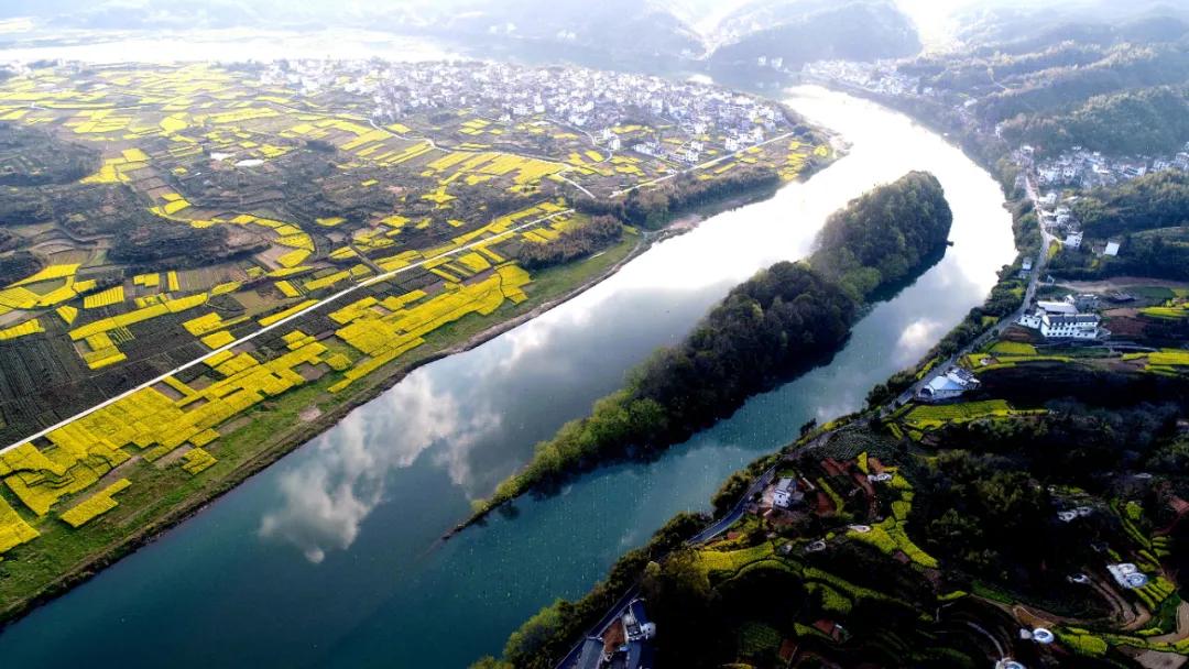 榛勫北鍑屼簯璁茶瘽瑙嗛,榛勫北甯傚涔﹁鍑屼簯