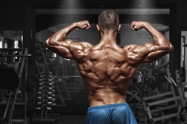 背部难练，细节更多！正握和反握哪种效果好？知道这些区别再判断