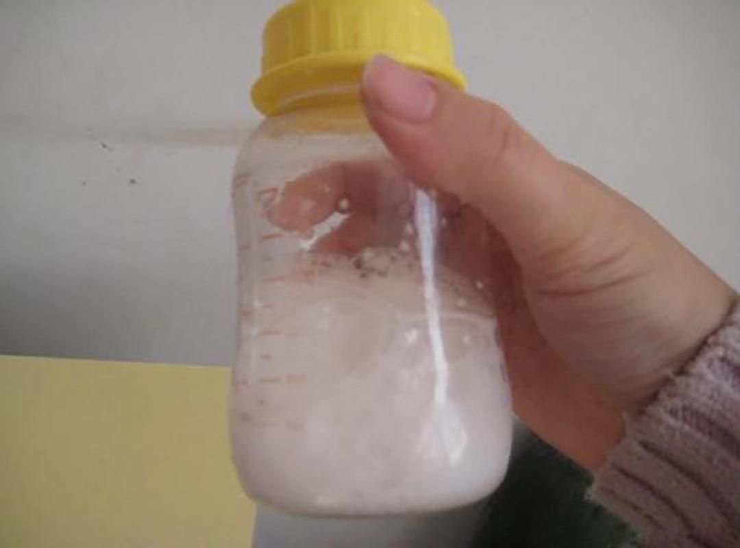 清洗奶瓶的正确方法和技巧,新生儿奶瓶第一次怎么清洗干净