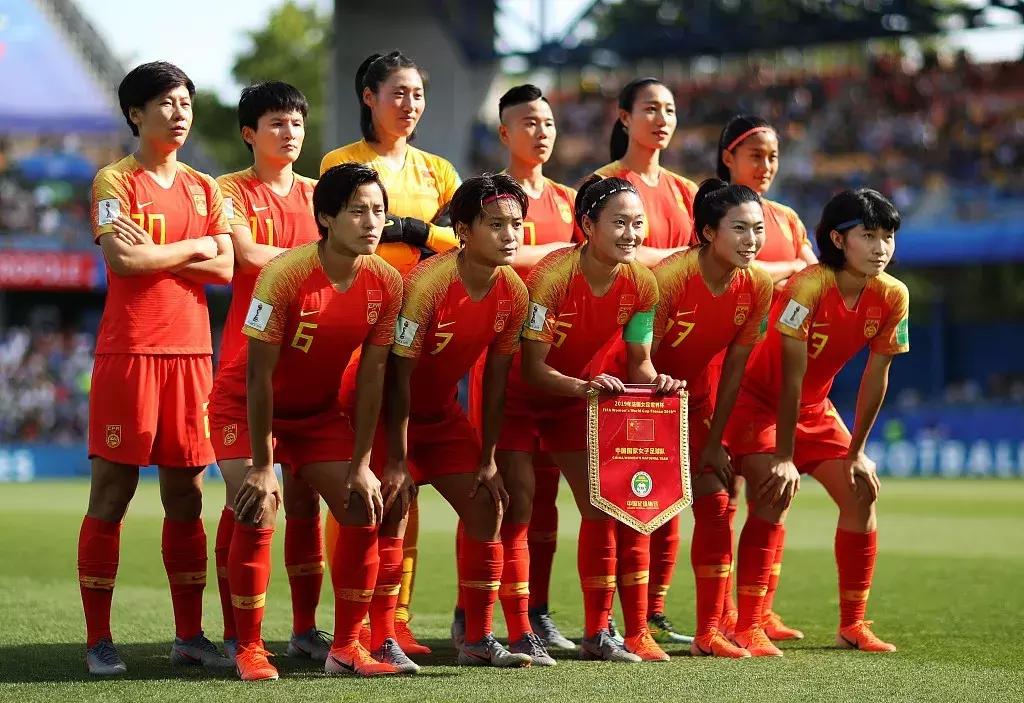 这不止是她们的战斗