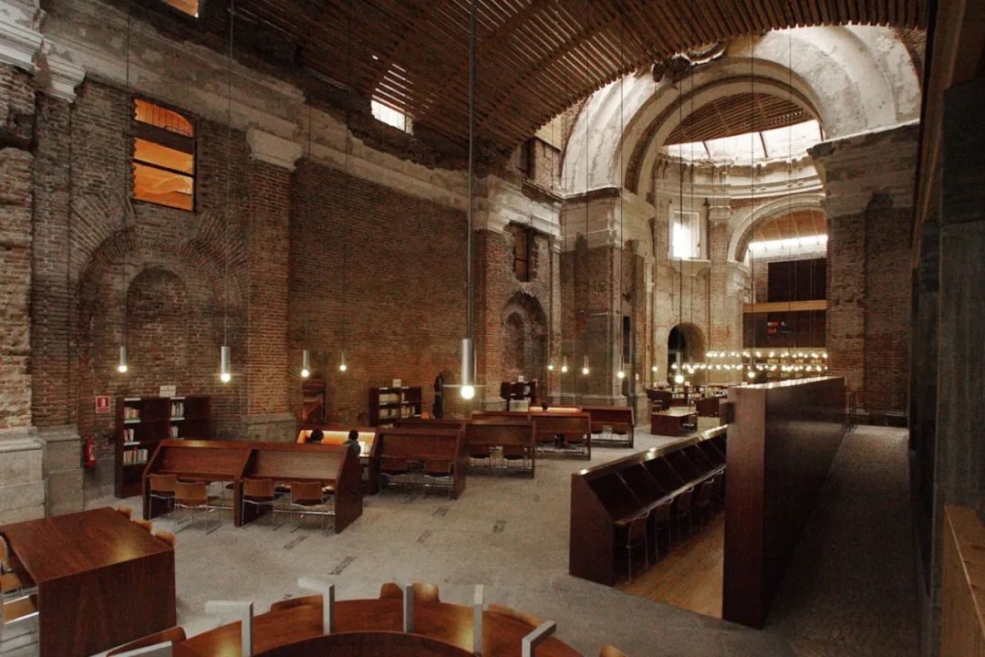 马德里不可思议视频背景,马德里不思议的视频