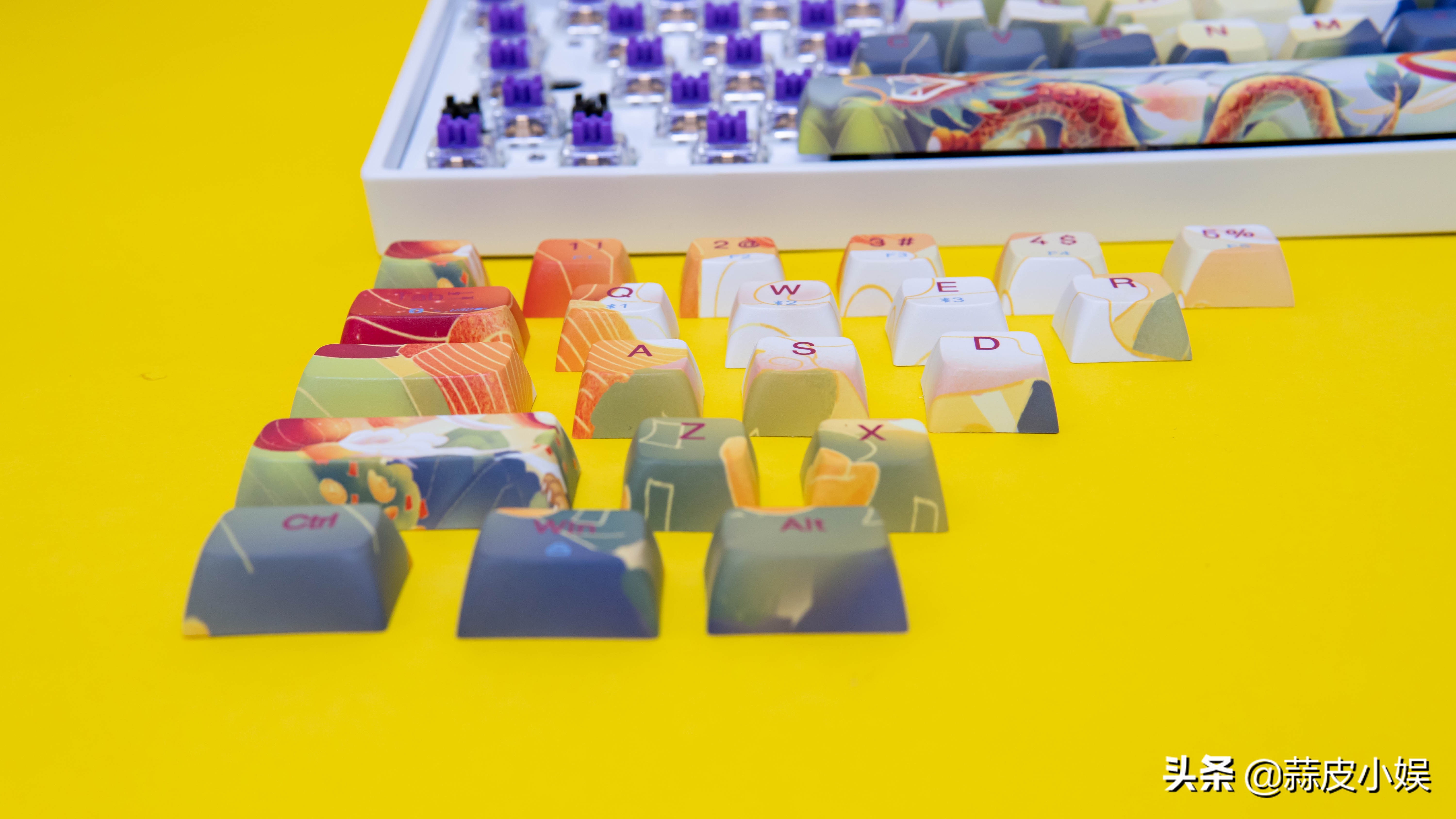 性价比高的百元炫酷机械键盘,新贵gm1080三模无线机械键盘体验