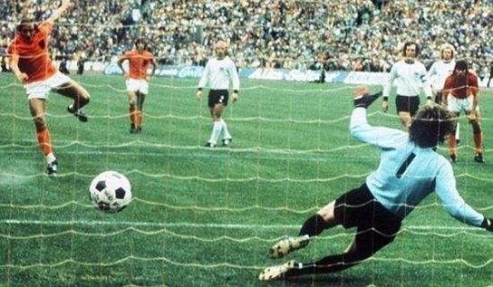 每一个球衣号码,每个球衣号码代表的球员