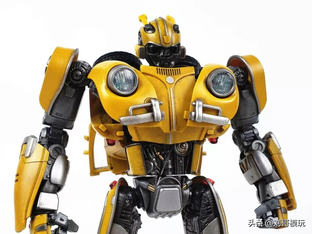 变形金刚大黄蜂国产版玩具,国产版大黄蜂变形玩具