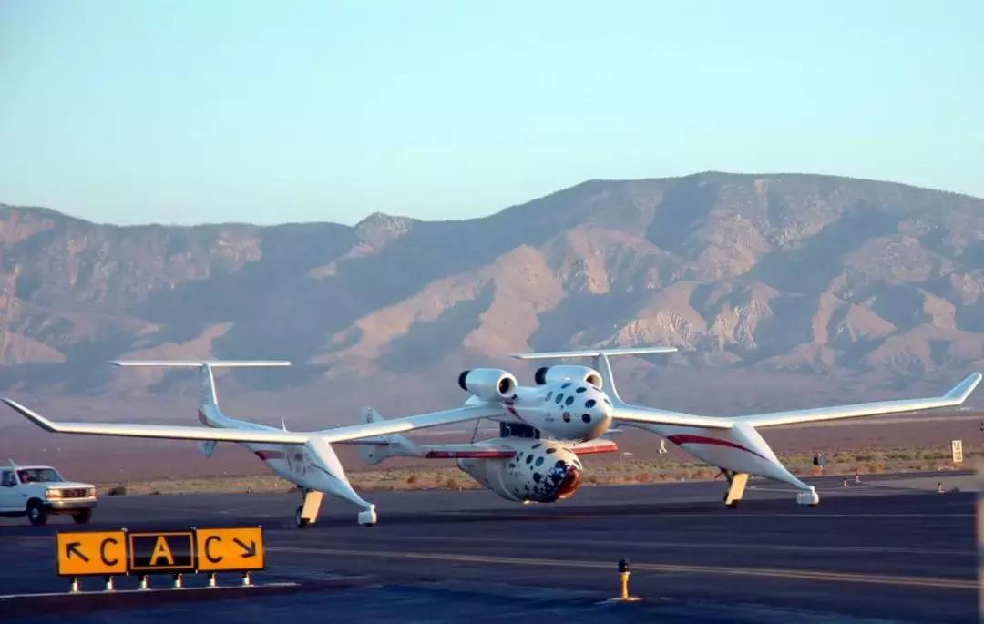 微软研发世界上最大商用飞机,微软飞行最快的飞机