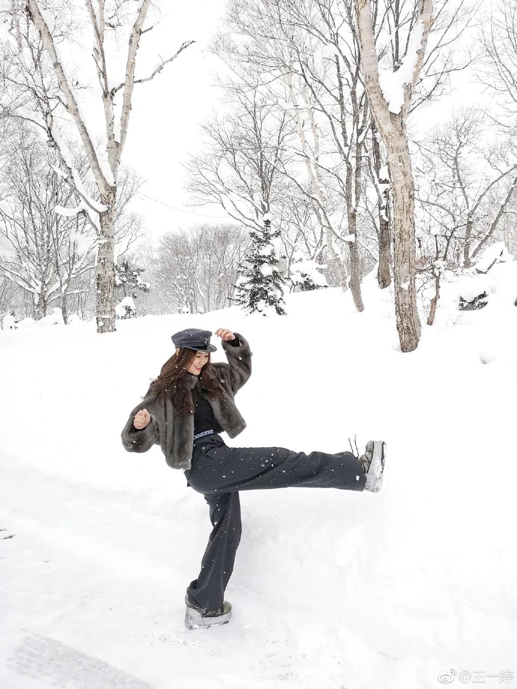 「早晚要认识」帅气逼人的国脚杨旭和他美艳女主持太太