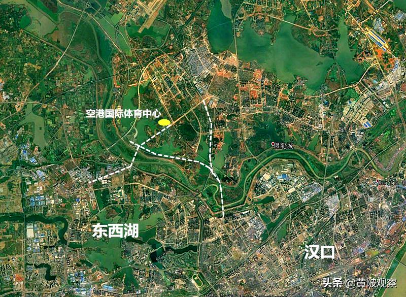 武汉队成功保级球迷收获新年贺礼,祝贺武汉三镇冲超