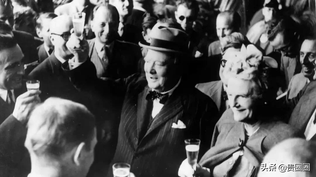 英国首相丘吉尔个人简介,英国首相丘吉尔活到多少岁