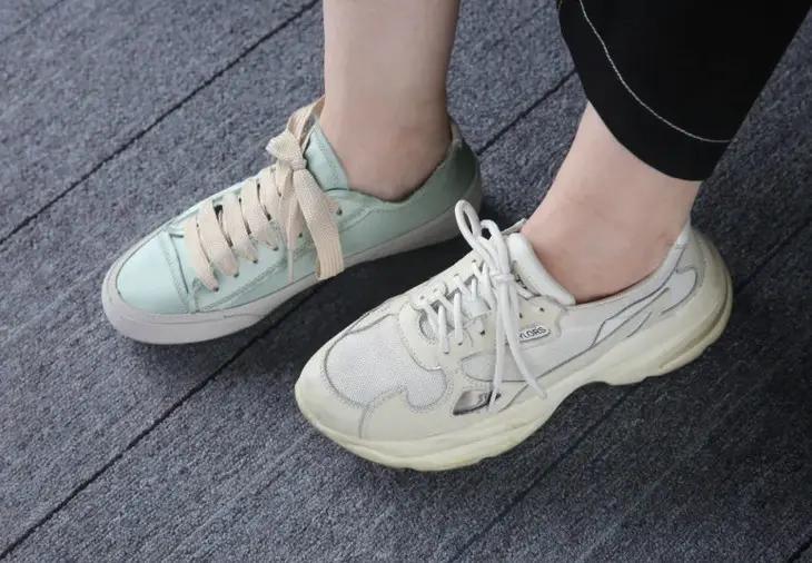 好看舒适超显脚白的鞋,高端上档次时尚小白鞋显瘦夏季