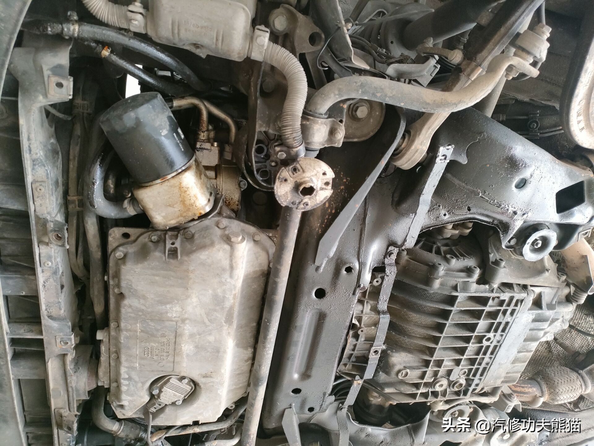 2003年老奥迪a6,2012年奥迪a6经典