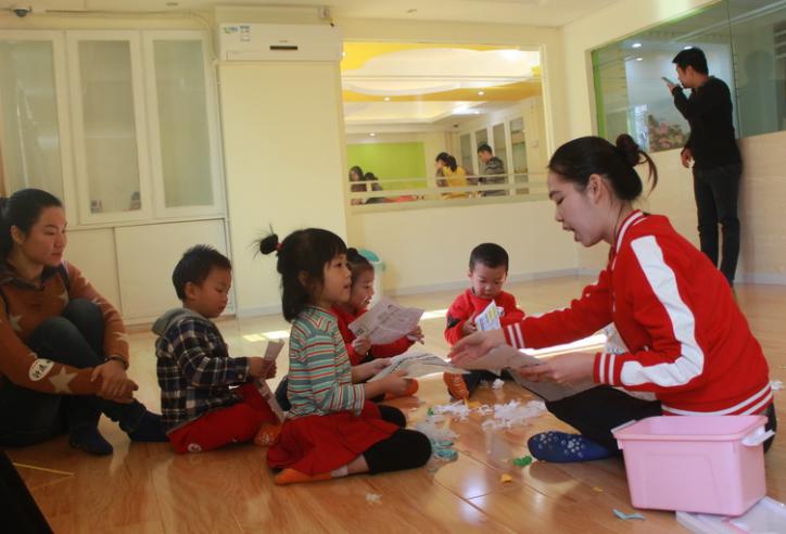 学前教育不想当幼师学什么专业好,学前教育专业当幼师有前途吗