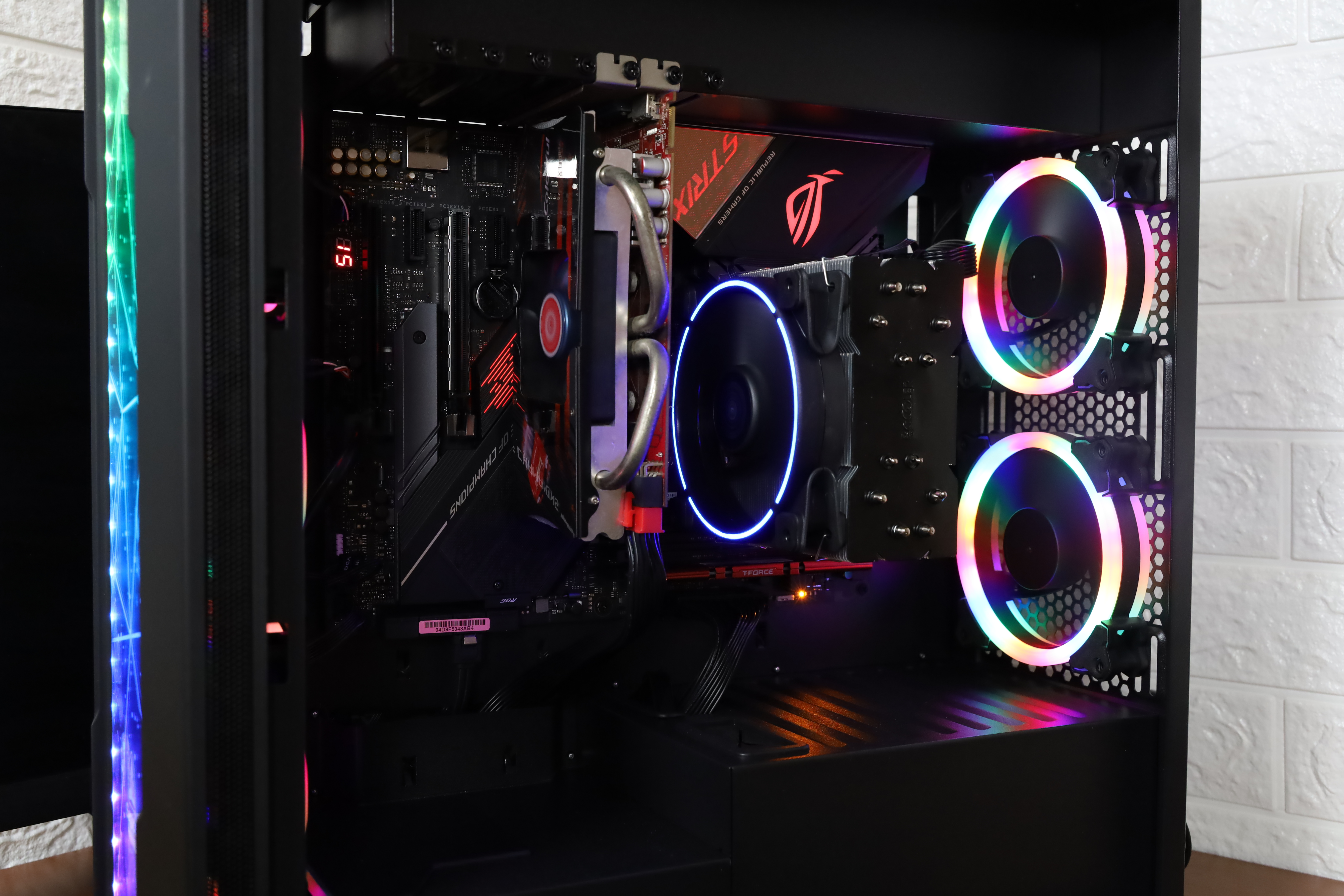 超频三东海风云gi-r66u怎么样,超频三东海r4000装机效果