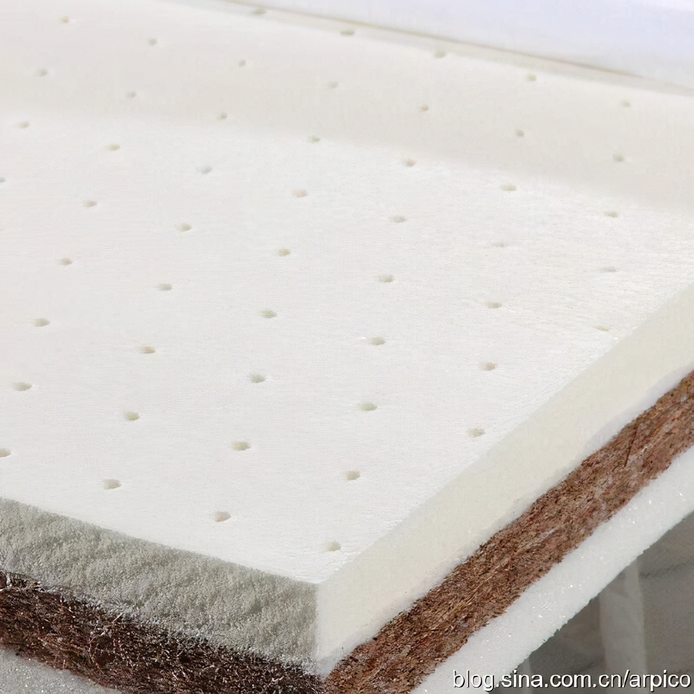 棕榈乳胶，棕椰乳胶复合床垫VS全乳胶床垫，如何选择？