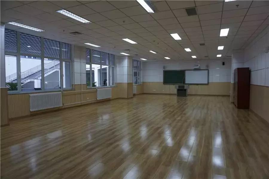 崔各庄新学校,北京八十中学崔各庄